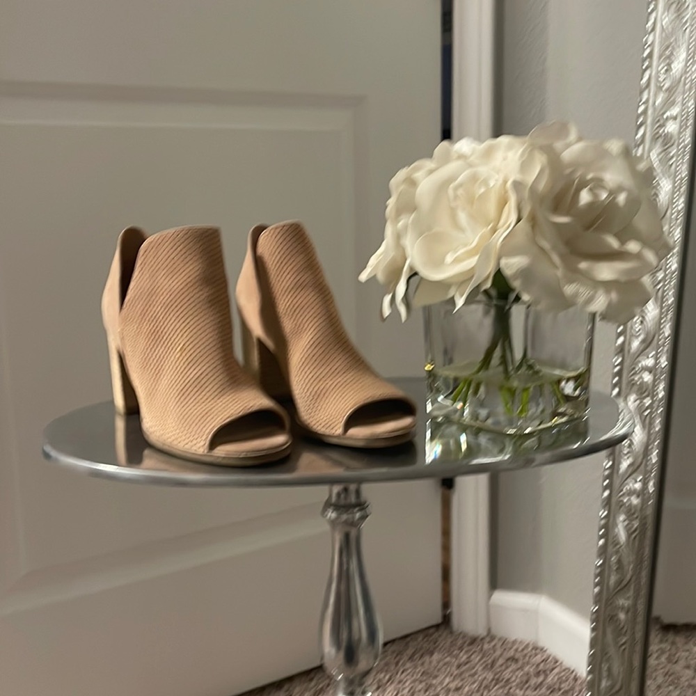 Cole Haan Shiloh open toe boot size 7.5